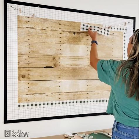 Double layering bulletin board borders Student Center Bulletin Board Ideas, Wooden Bulletin Board Classroom, Layering Borders Bulletin Boards, Bulletin Board Calendar Ideas, Layering Bulletin Board Borders, Double Border Bulletin Board, Layered Bulletin Board Border, Hanging Student Work, Bulletin Board Background