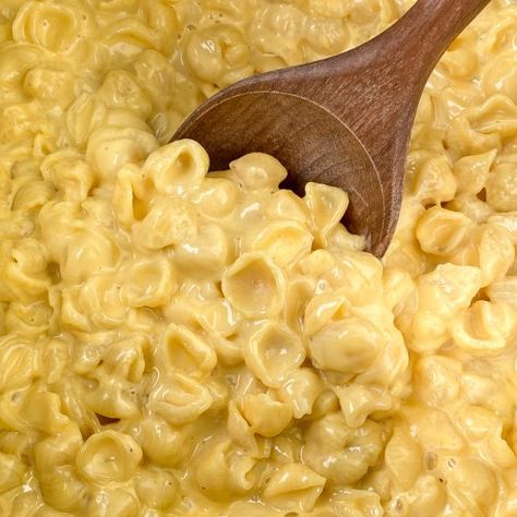 Instant Pot Mac and Cheese with Velveeta Mac And Cheese With Velveeta, Mac N Cheese Velveeta, Velveeta Macaroni And Cheese, Velveeta Mac And Cheese, Instant Pot Mac And Cheese, Pot Mac And Cheese, Recipe Instant Pot, Cheesy Mac And Cheese, Mac And Cheese Recipe