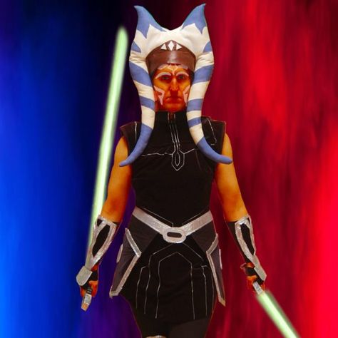 Ahsoka Season 7, Ahsoka Costume, Ahsoka Tano Costume, 60 Degree Weather Outfit, Costume Closet, Clone Wars Ahsoka, Woodland Elf, Leia Costume, Costume Making