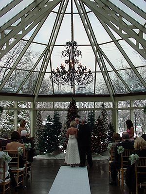 Creepy Wedding, Winter Wedding Ceremony, Winter Ceremony, Wedding Ideas On A Budget, Winter Wedding Planning, Winter Wedding Venues, Wedding Arbors, Winter Wedding Ideas, Urban Wedding Venue