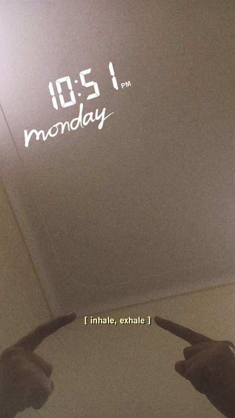 #streak #snapchat # Monday #Ridajilani Monday Snapchat Stories, Existing Is Exhausting, Streak Snapchat, No Parking, Best Snapchat, Snapchat Streak, Snapchat Story, Snap Streak, Snap Quotes