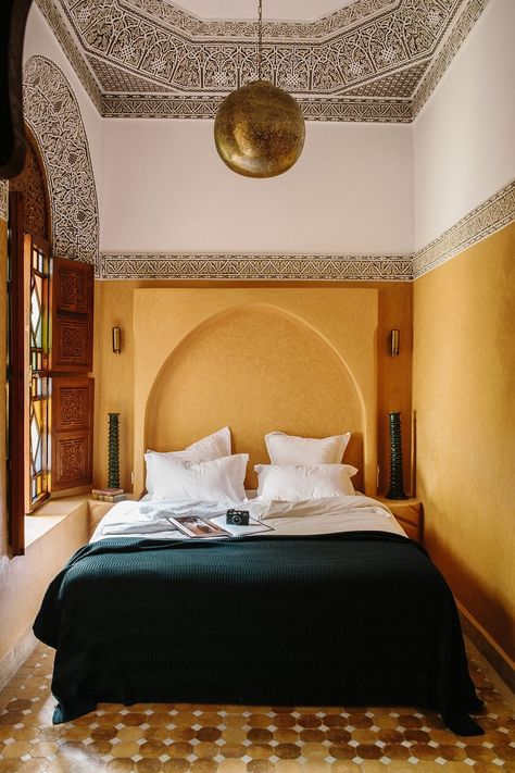 Best Riads In Marrakech, Riads In Marrakech, Morocco Interior, Riad Marrakech, Bathroom Crafts, Marrakech Morocco, Double Room, Moroccan Style, Queen Size Bedding