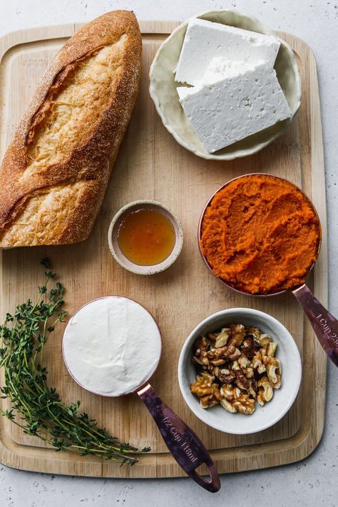 Pumpkin Whipped Feta Dip Pumpkin Feta, Honey Walnuts, Sweet Pumpkin Recipes, Whipped Feta Dip, Thanksgiving Appetizers Easy, Healthy Appetizer, Easy To Make Appetizers, Healthy Appetizer Recipes, Ground Chicken Recipes