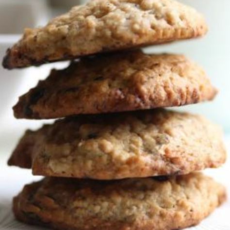 Jam Up Filled Oatmeal Cookies Sugarless Cookies, Cookies Sans Gluten, Granola Cookies, Coconut Chocolate Chip Cookies, Gluten Free Oatmeal, Walnut Cookies, White Chocolate Cranberry, Lactation Cookies, Filled Cookies