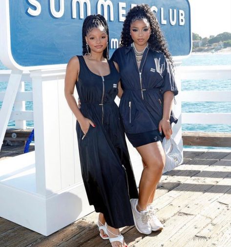 Pretty Hurts, Chloe Bailey, Summer Club, Chloe X Halle, Halle Bailey, Dark Skin Women, Baddie Outfits Casual, Iconic Women, Baddie Outfits