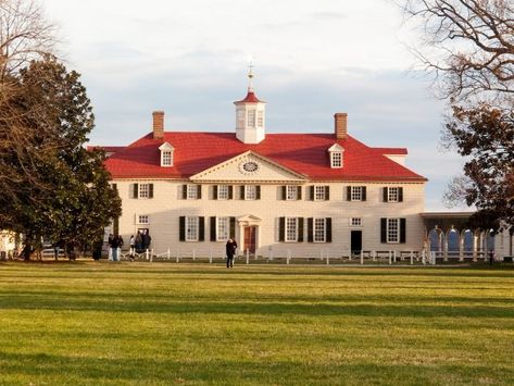 14 Things Every True Virginian Has Done Casa Casuarina, Antebellum Architecture, Historical Houses, American Castles, Armchair Travel, Alexandria Virginia, Virginia Is For Lovers, Potomac River, Historical Places