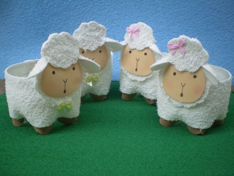 Sheep Crafts, Eid Crafts, Egg Carton Crafts, Flower Pot Crafts, Farm Birthday Party, Easter Egg Crafts, Plastic Bottle Crafts, Egg Crafts, Home Decorating Ideas