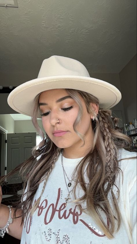 Super cute hairstyle for fair or rodeo ! #rodeofashion #western #rodeostyle western fashion #hair #hairstyleideas #hairstylesforlonghair #cutehairstyle #hairstyles #like #follow #pinit #pinterest #pinterestinspired #pinteresthair Western Hairstyle, Western Hairstyles, Super Cute Hairstyles, Cute Hairstyle, Rodeo Fashion, Pinterest Hair, Fashion Hair, Rodeo, Western Fashion