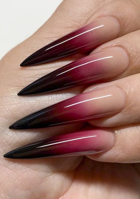 Claws Acrylic Nails, Halloween Stilleto Nails Long, Claws Nails Designs, Vampire Nails Acrylic, Nail Art Stilleto, Acrylic Nail Designs Stiletto, Long Stilleto Nails Design, Professional Acrylic Nails, Evil Nails