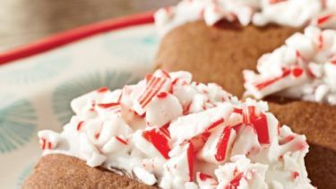 "Pioneer Woman" Chocolate Candy Cane Cookies Recipe - Food.com Candy Cane Cookies Recipe, Chocolate Candy Cane Cookies, Pioneer Woman Cookies, Candy Cane Cookie Recipe, Ree Drummond Recipes, Chocolate Peppermint Cookies, Monster Cookie, Candy Cane Cookies, Christmas Candy Recipes