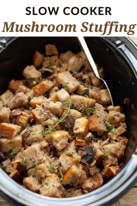 Looking for Thanksgiving side dishes? A delicious, savory, umami-filled side dish, this slow cooker mushroom stuffing will not take up any oven space on Thanksgiving! Mushroom Stuffing Thanksgiving, Easy Crockpot Stuffing, Stuffing Recipes Crockpot, Crockpot Stuffing, Mini Crockpot Recipes, Mushroom Stuffing, Stuffing Thanksgiving, Low Carb Dinner Chicken, Crockpot Side Dishes