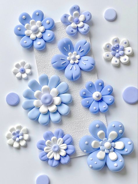 Foam Clay Flowers, Super Clay Ideas, Polymer Clay Crafts Ideas, Foam Clay Crafts, Super Clay Art, Foam Clay Ideas, Air Dry Clay Flowers, Art Drawings Painting, Air Dry Clay Charms