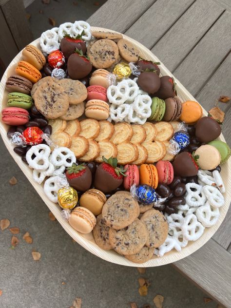 Baked Goods Platter, Platter Board, Dessert Board, Dessert Tray, Baked Goods, Cheese Board, Tray, Dessert, Cheese