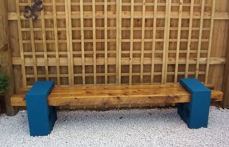 Bessa Block Bench Seat, Cinder Blocks Diy, Cinder Block Bench, Block Bench, Outside Seating Area, Concrete Posts, Cinder Blocks, Bench Seating, Cinder Block