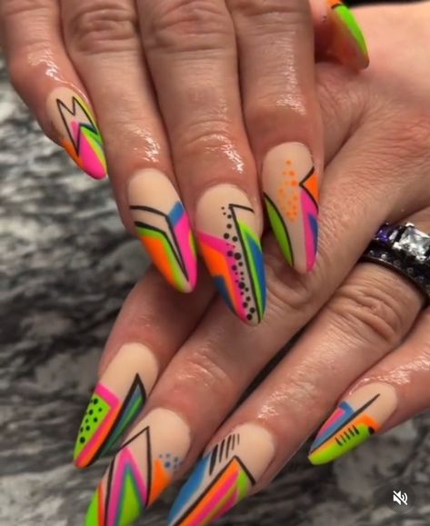 African Nails, Neon Abstract Nails, African Nail Art Design, African Nail Art, Stiletto Nails Neon, Neon Splatter Nails, Neon Pop Art Nails, Neon Cartoon Nails, Neon Pink Abstract Nails