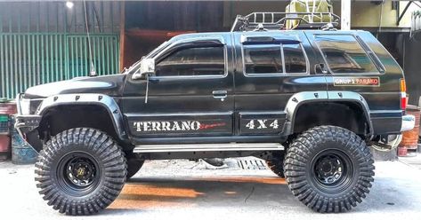 Nissan Terrano Modified, Nissan Hardbody 4x4, Car Upgrades, Nissan Hardbody, Jeep Wj, Homemade Tractor, Nissan Terrano, Nissan Trucks, Nissan Patrol