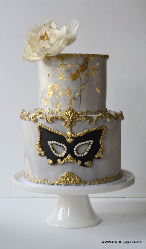 Masquerade Theme Dresses, Sweet 16 Masquerade Cake Ideas, Masquerade Ball Cupcakes, Masquerade Birthday Cake Ideas, Mascarade Cake Ideas, Mascarade Cakes Sweet 16, Masquerade Wedding Cake, Masquerade Mask Cake, Masquerade Party Cake Ideas