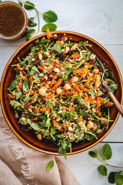 30 Minute Moroccan-Inspired Carrot & Chickpea Salad Carrot Chickpea, Best Vegan Salads, Chickpea Salad Vegan, Moroccan Carrot, Moroccan Carrots, Moroccan Salad, Chickpea Salad Recipes, Vegetarian Salads, Vegan Salad Recipes