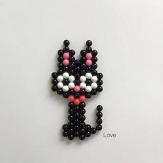 Small Aqua Beads Ideas, Aqua Beads Patterns, Aqua Beads Ideas, Aqua Beads Patterns Easy, Pikachu Beads, Aquabeads Ideas, Pony Bead Crafts, Pixel Beads, Seed Bead Crafts