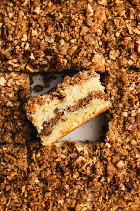 Sour Cream Coffee Cake Recipe, Brunch Treats, Sweet Brunch Recipes, Sour Cream Donut, Homemade Coffee Cake, Pecan Crumble, Sweet Brunch, Cake With Cinnamon, Coffee Desserts