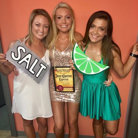 Margarita Costume, Alcohol Halloween Costumes, Beer Halloween Costumes, Diy Margarita, Costumes For Best Friends, Best Group Halloween Costumes, Margarita Salt, Halloween Costumes For Work, Lime Salt