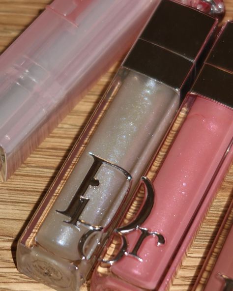 Dior Addict Lip Maximizer, Dior Lipgloss, Dior Lip Glow, Dior Lipstick, Dior Addict Lip, Dior Makeup, Dior Beauty, Dior Addict, Gloss Lipstick