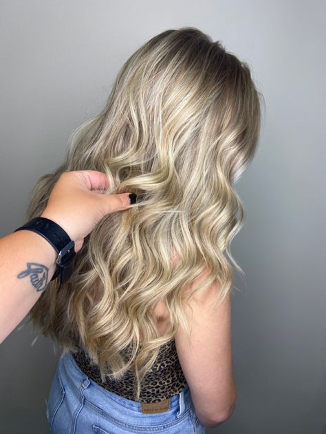 Full foil heavy baby light • redken shades eq 10vv Full Foil, Redken Shades, Baby Light, Redken Shades Eq, Toner, Foil, Shades, Long Hair Styles, Hair Styles