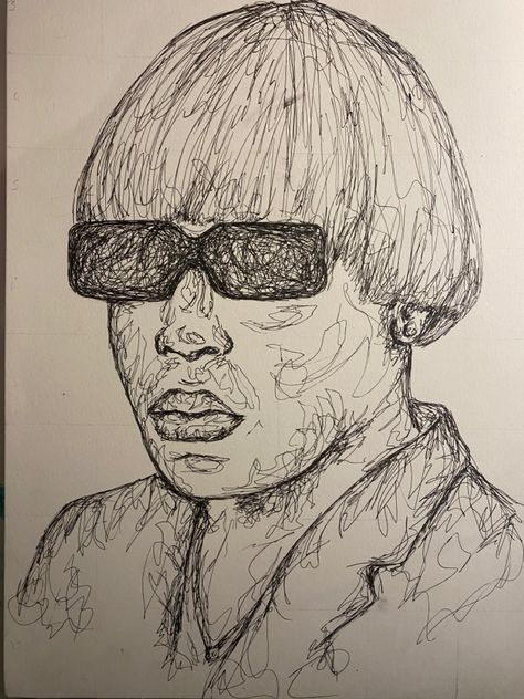 Tyler The Creator Sketchbook, Album Cover Drawings Pencil, Tyler The Creator Art Drawings, Tyler The Creator Drawing Easy, Tyler The Creator Sketch, Rapper Drawings, Tyler The Creator Drawing, Singer Drawing, Blurry Pics