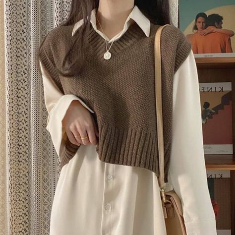 Leo Things, 40s Mode, Mode Ulzzang, Miami Outfits, Academia Outfits, Academia Fashion, Korean Girl Fashion, Brunch Outfit, Mode Inspo