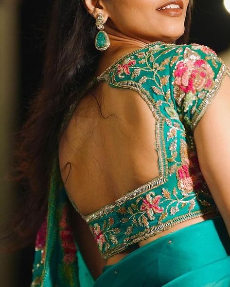 Classic Blouse Designs, Latest Work Blouses For Pattu Sarees, Mega Sleeves Blouse Design, Front Blouse Designs Latest, Blouse Work Designs Pattu, Green Blouse Designs, Latest Bridal Blouse Designs, Blouse Designs Catalogue, Latest Blouse Designs Pattern