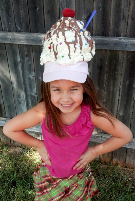 Now, this is just adorable!  "Ice Cream hat for 'Hilarious hat' day at school.  Spray foam, brown paint to make chocolate, sequin sprinkles, a spoon and fuzzy ball for a cherry!" Wacky Hat Day Ideas, Wacky Hat, Fun Hat Day At School, Ice Cream Sundae Costume Diy, Ice Cream Hat Diy, Silly Hat Day Ideas Kids, Crazy Hat Day Ideas, Silly Hat Day, Hat Day At School Kids