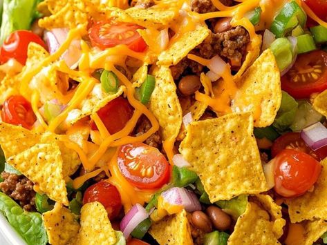 Unforgettable Frito Taco Salad Recipe with Tangy Catalina Dressing! - NewsBreak Frito Salad With Catalina Dressing, Taco Salad With Catalina Dressing, Frito Salad, Frito Taco Salad, Frozen Strawberry Lemonade Recipe, Layered Taco Salads, Catalina Dressing, Cheesy Ranch Potatoes, Taco Salad Recipe