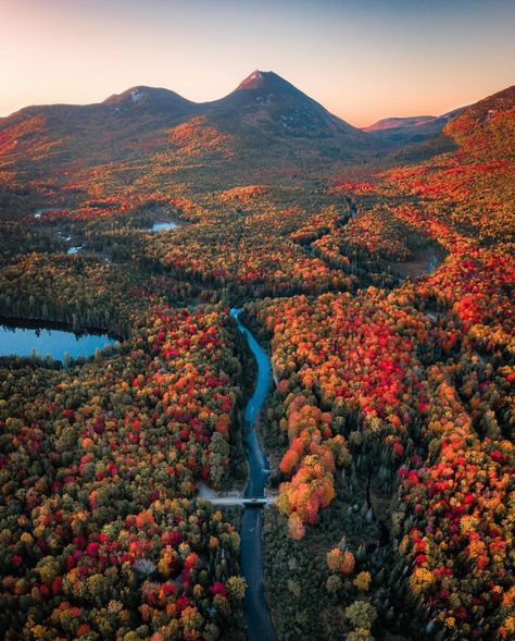 Autumn In Maine, USA Indoor Waterfall, Forest Path, Leaf Coloring, Banff National Park, Fall Foliage, In The Fall, Glamping, Beautiful World, The Fall