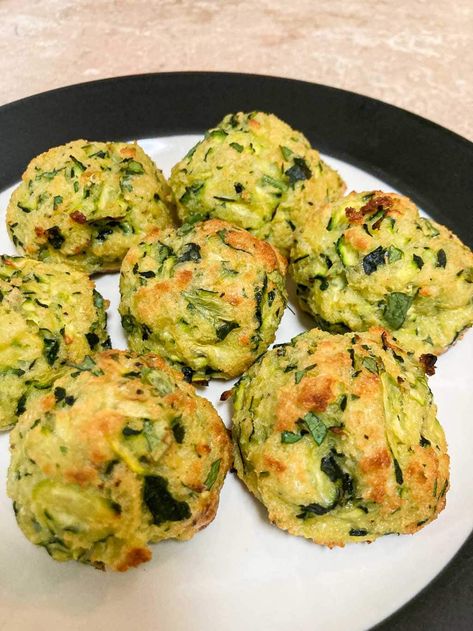 Oven-Baked Squash Balls Recipe (Cuyahoga Valley National Park) - The National Parks Experience Squash Balls Recipe, 8 Ball Squash Recipes, Zucchini Balls Recipe, Baked Yellow Squash, Squash Balls, Zucchini Balls, Broccoli Salads, Crookneck Squash, Cheese Pizza Recipe