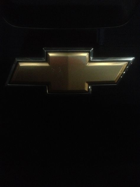 Chevrolet. #chevy #bowtie Chevy Bowtie Tattoo, Chevy Bow Tie Svg, Chevrolet Bowtie Logo, Chevrolet Emblem, Chevrolet Logo, Vehicle Logos, Chevy