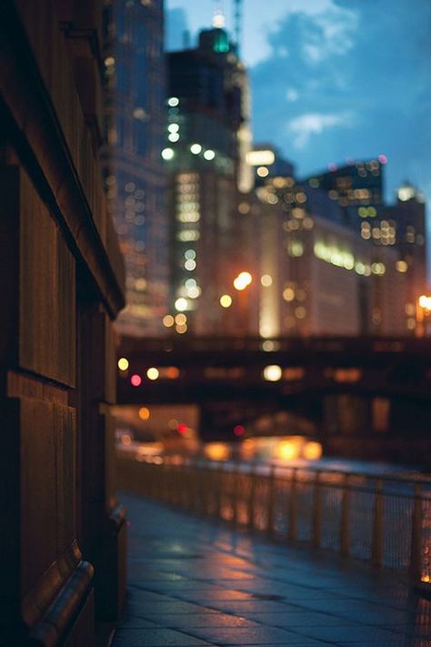 I'm a romantic; a sentimental person thinks things will last, a romantic person hopes against hope that they won't. Bokeh Photography, Douglas Adams, The Windy City, City Photography, Jolie Photo, Night City, City Aesthetic, Urban Photography, Urban Landscape