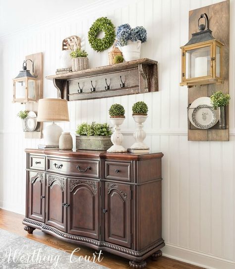 Style Showcase 41 | Late Summer + Early Fall + Home Ideas Farmhouse Style Dining Room, Buffet Decor, Dining Room Remodel, Dining Room Makeover, Foyer Decorating, Farmhouse Dining Room, Country Farmhouse Decor, Dining Room Walls, Room Remodeling