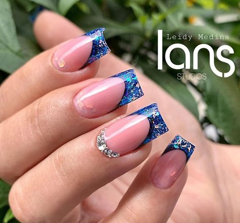 Franche Nails, Dark Blue Acrylic Nails, Blue Acrylic Nail Designs, Mundo Hippie, Checkered Nails, Multicolored Nails, Unghie Sfumate, Unghie Nail Art, Edge Nails