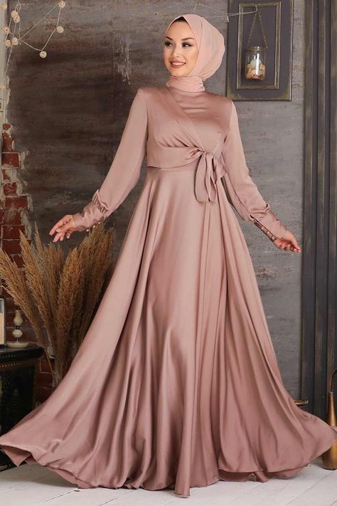 Model Gamis Satin, Gaun Satin Dresses, Gamis Satin, Turkey Dress, Modest Evening Dress, Whimsical Dress, Muslim Fashion Dress, Modest Wear, Silk Gown