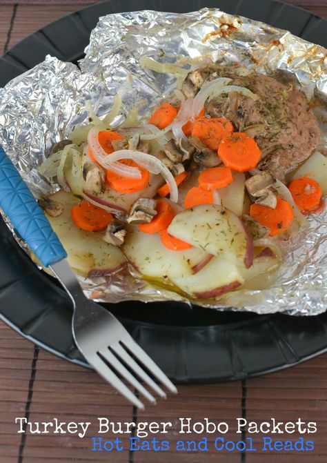 Great for camping, or at home! The burger and veggies are so delicious and perfectly cooked! Turkey Burger Hobo Packets from Hot Eats and Cool Reads! Hobo Packets, Hobo Dinner Recipes, Campfire Dinner Recipes, Tin Foil Dinners, Campfire Dinners, Hobo Dinners, Foil Pack Dinners, Vegan Steak, Foil Pack Meals