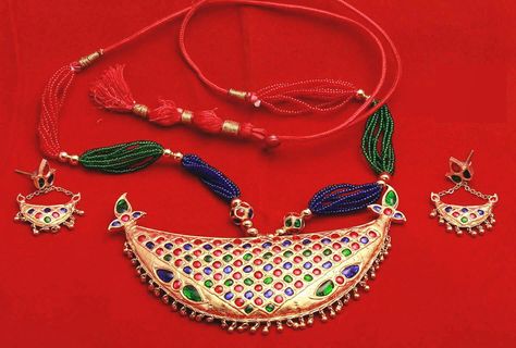 Assamese Jewellery Assamese Jewellery, Boutique Inspiration, Traditional Jewellery, Traditional Jewelry, Bangles Jewelry, Indian Jewellery, Gold Jewelry Fashion, Indian Jewelry, Jewelry Set