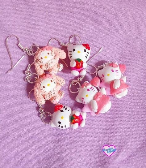 Polymer Clay Kawaii, Happy Clothes, Hello Kitty Cake, Clay Diy Projects, Resin Clay, Abstract Art Painting Diy, Cute Polymer Clay, Clay Art Projects, Polymer Clay Art