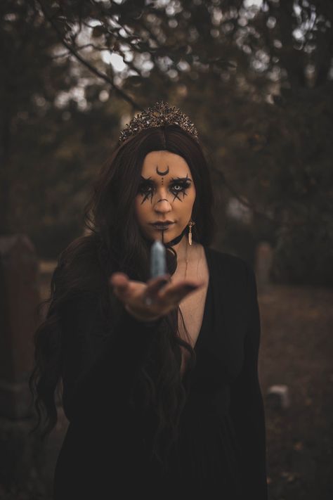 follow Jackson Light Photography on facebook Salem Witch Outfit Aesthetic, Gothic Photography Aesthetic, Foto Halloween Aesthetic, Coven Party Ideas, Tarot Photoshoot Ideas, Spooky Witch Photoshoot, Wiccan Photoshoot, Witch Astethic, Spy Photoshoot