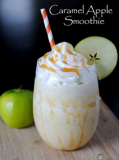 Caramel Apple Smoothie with Whipped Topping and Caramel Drizzle #SilkProteinPower #sponsored Caramel Apple Smoothie, Apple Smoothie Recipes, Apple Smoothie, Granny Smith Apple, Caramel Drizzle, Yummy Smoothie Recipes, Healthy Cat Treats, Breakfast Smoothies, Yummy Smoothies