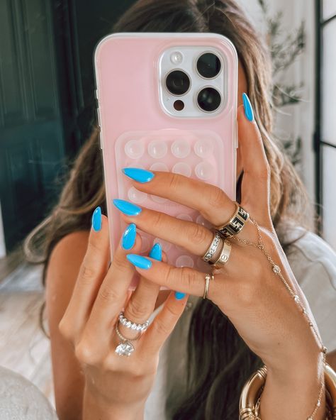 They’re BLUE 💙 Saving my new nails 💅🏼 here for those that have asked! I ask for a “pointy almond shape” Comment NAILS for the gel polish used and all my jewelry #nails #nailpolish #gelnails #almondshapenails #almondnails #nailday #nailsofinstagram Blue Shirt Almond Nails, Powder Blue Almond Nails, Light Blue Almond Shaped Nails, Pale Blue Nails Almond, Ocean Blue Almond Nails, Pointy Almond, Mom Inspo, Jewelry Nails, Summer Must Haves