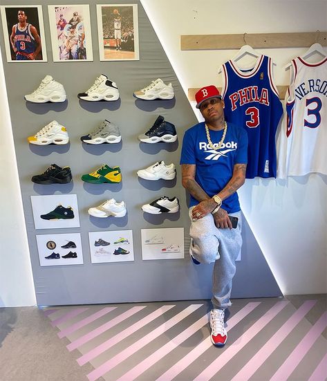 Reebok Question Outfit, Allen Iverson Shoes, Crossfit Wallpaper, Kobe Bryant Sneakers, Iverson Shoes, Reebok Outfit, Kobe Sneakers, Sneaker Closet, Reebok Question