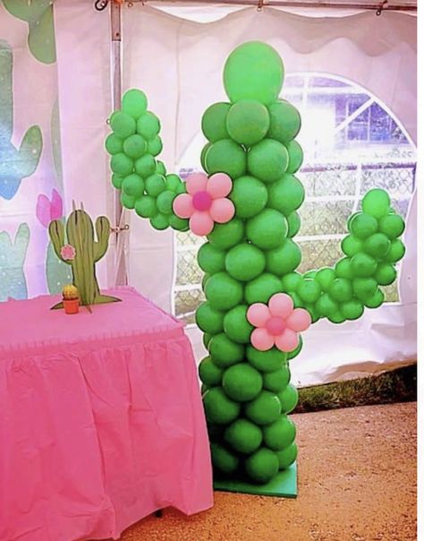 Cactus Party Decoration Ideas, Cactus Theme Party Decoration, Cactus Decorations Party, Cactus Birthday Party Decoration, Outdoor Birthday Party Themes, Taco Bout A Graduation Party, Threeesta Party, Taco Party Favors, Desert Party Decorations