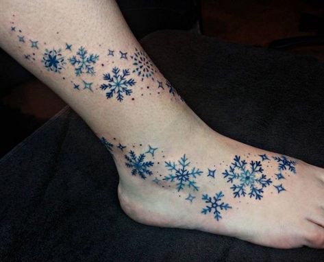 Small Snowflake Tattoo, Snowflake Tattoos, Body Painting Art, Snowflake Tattoo, Tattoo Dream, Winter Tattoo, Snow Flake Tattoo, Painting Details, Tattoo Prices