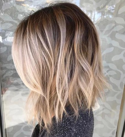 Ask the Experts: Dark Roots, Blonde Hair: The Perfect Low-Maintenance – Morgan and Morgan Roots Blonde Hair, Dark Roots Blonde, Kort Bob, Blonde Hair With Roots, Bob Black, Blonde With Dark Roots, Dark Roots Blonde Hair, Low Maintenance Hair, Balayage Hair Blonde