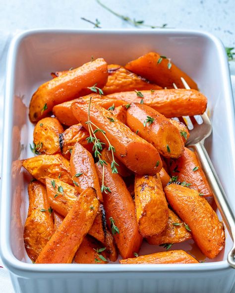 Easy Roasted Carrots for a Healthy Side Dish Idea! | Clean Food Crush Healthy Side Items For Dinner, Healthy Carrots Side Dish, Healthy Carrot Recipes Clean Eating, Side Veggie Dishes Healthy, Clean Side Dishes, Clean Eating Sides, Healthy Roasted Carrots, Carrot Recipes Healthy, Easy Roasted Carrots